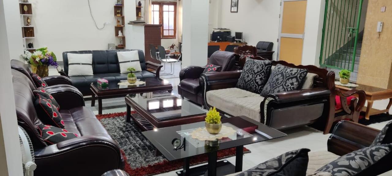 Iranyai Homestay อิมฟัล ภายนอก รูปภาพ